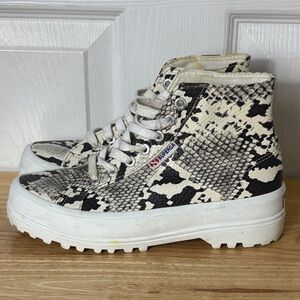Superga Women's Black and White Snake Print High Top Lace Up Sneakers Size 6